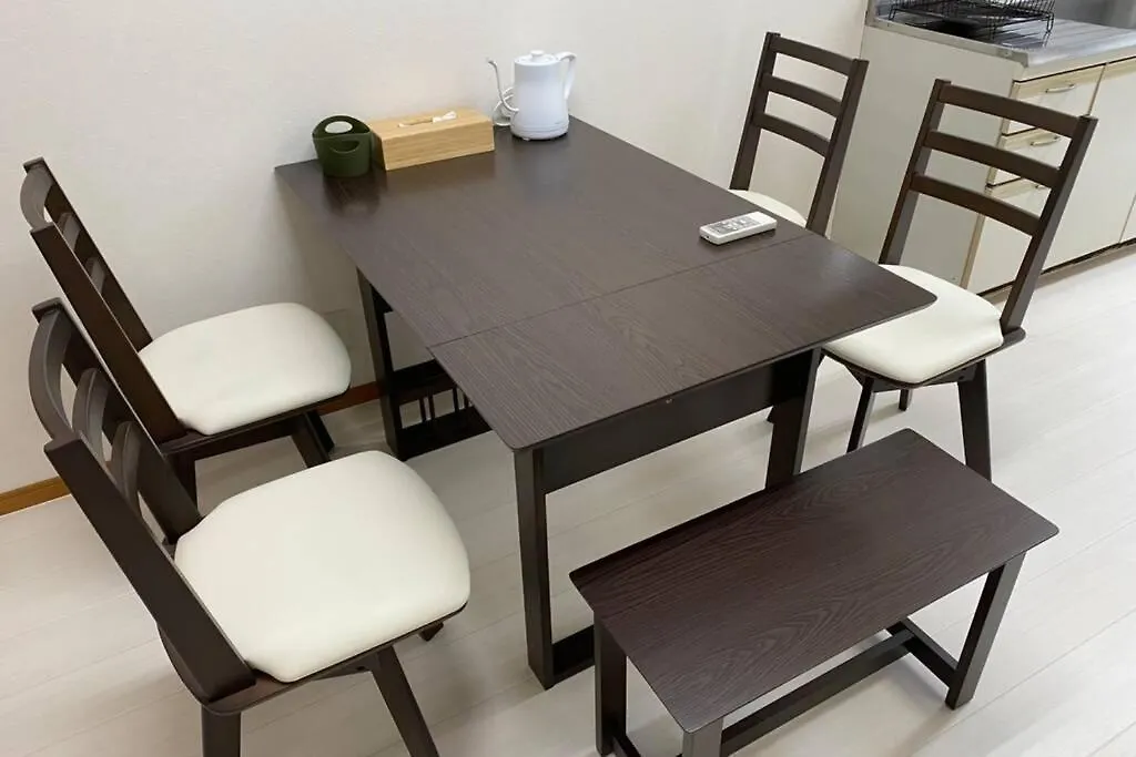 Ferienwohnung ㉒オープンセール 伏見稲荷駅から徒歩2分 無料wi-Fi 最大9名 Kyōto